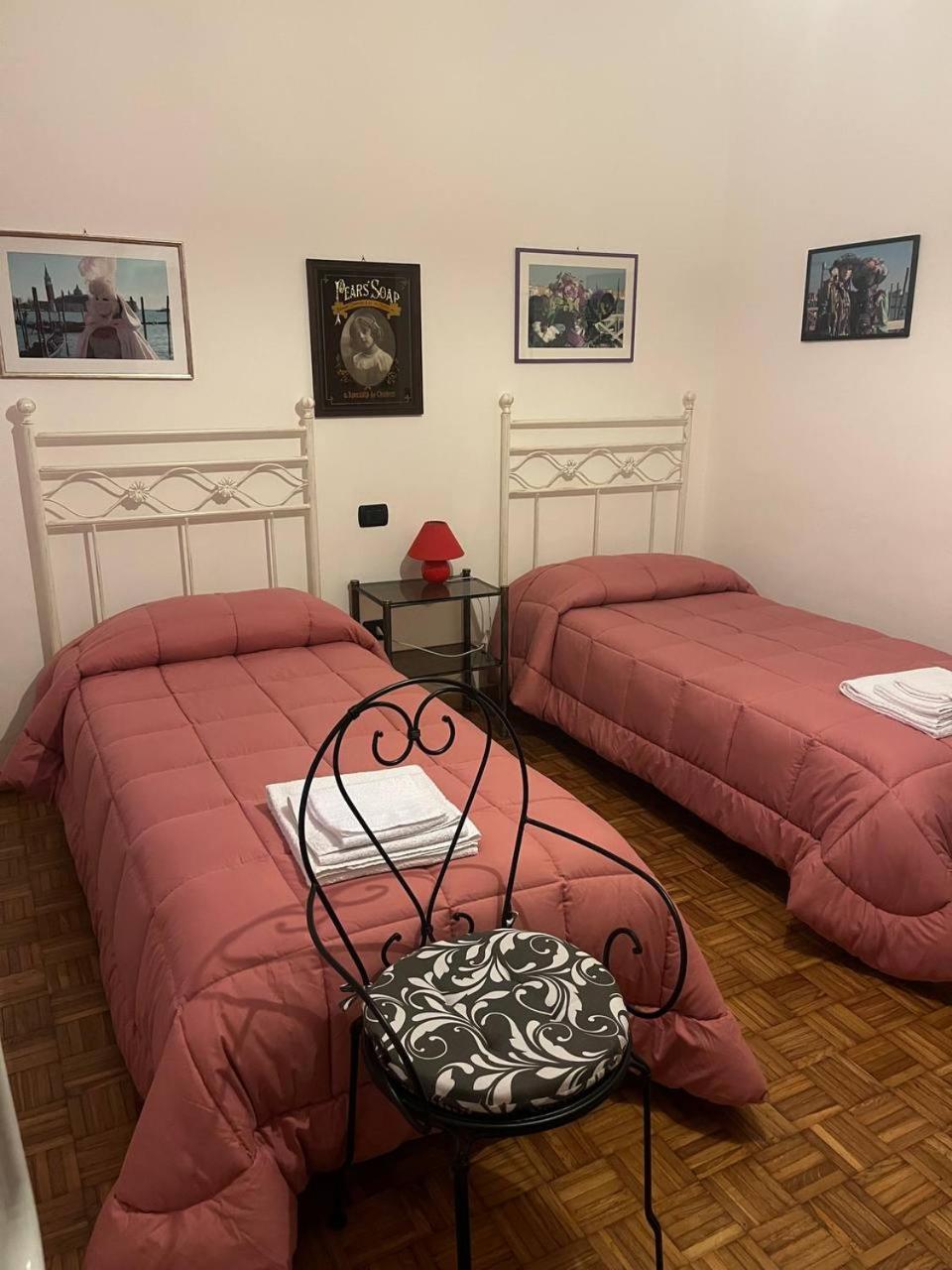 B&B Marilyn 拉文纳 外观 照片